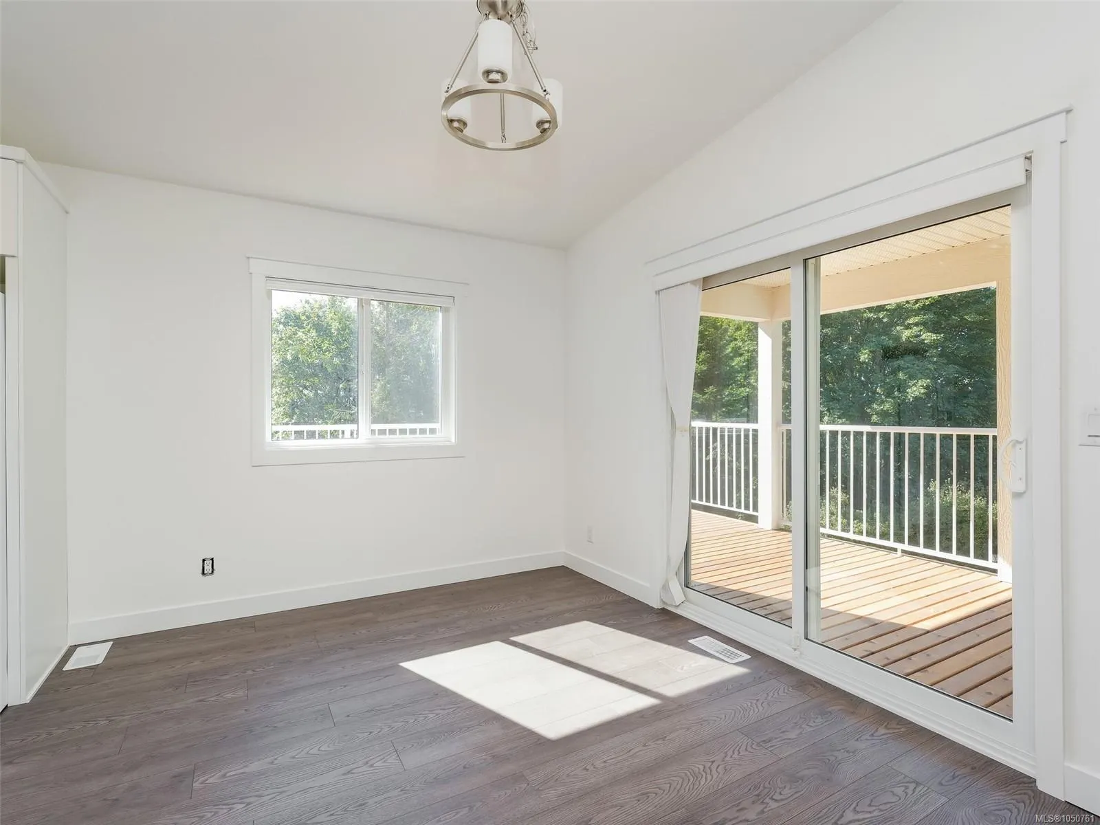 5838 Blythwood Rd