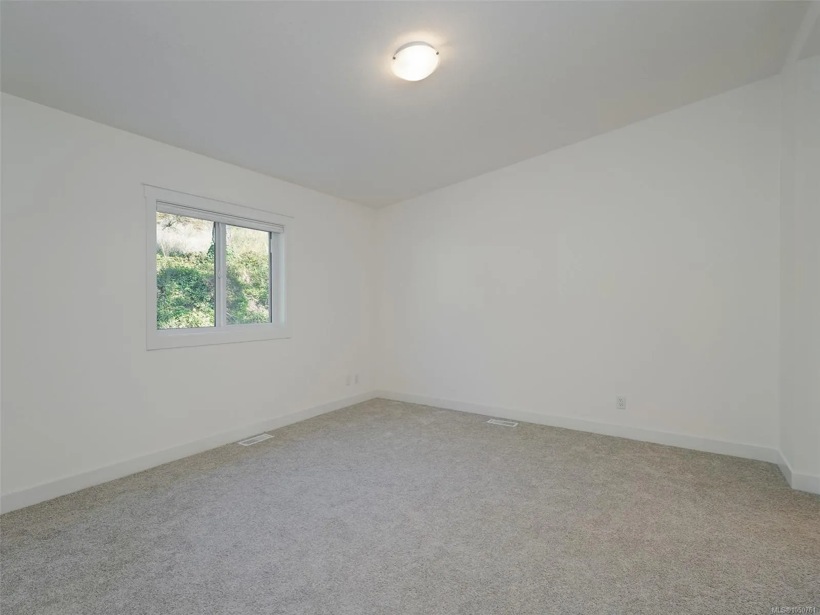 5838 Blythwood Rd