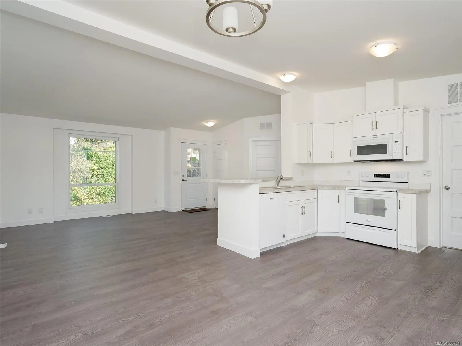 5838 Blythwood Rd