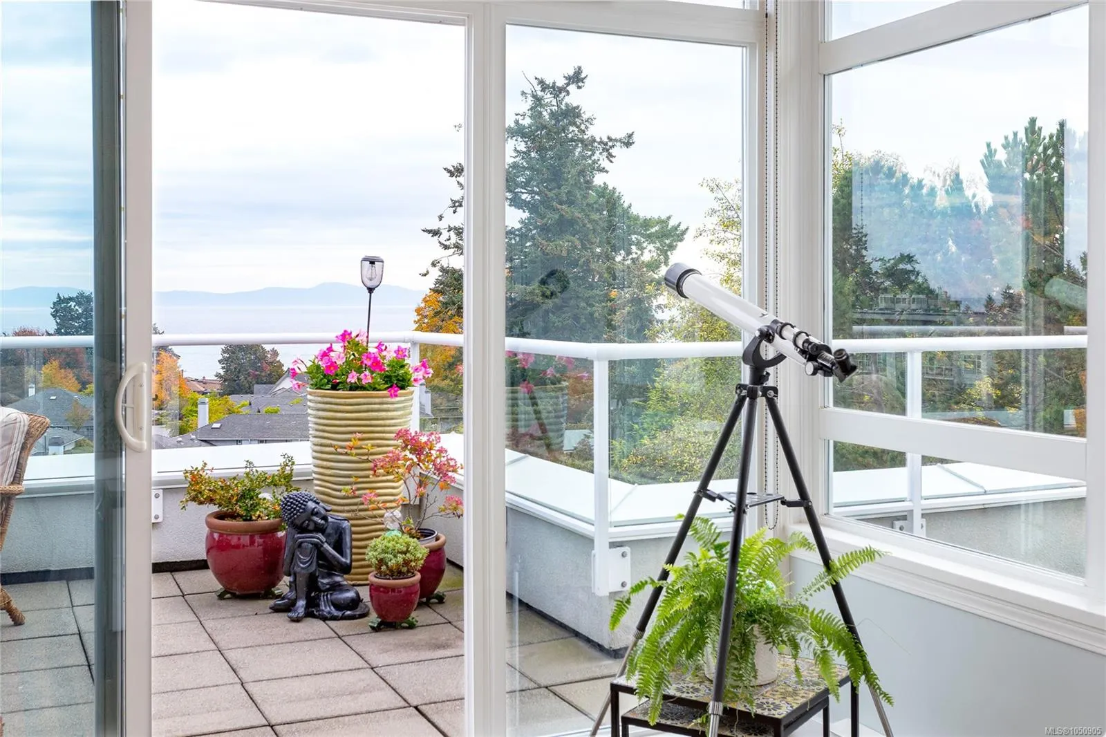 5110 Cordova Bay Rd