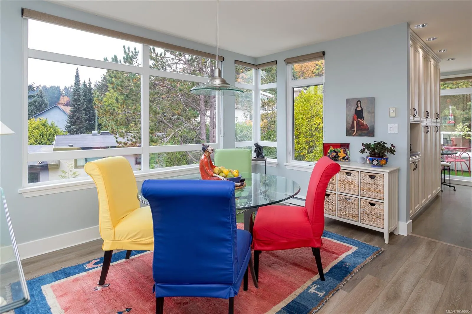 5110 Cordova Bay Rd