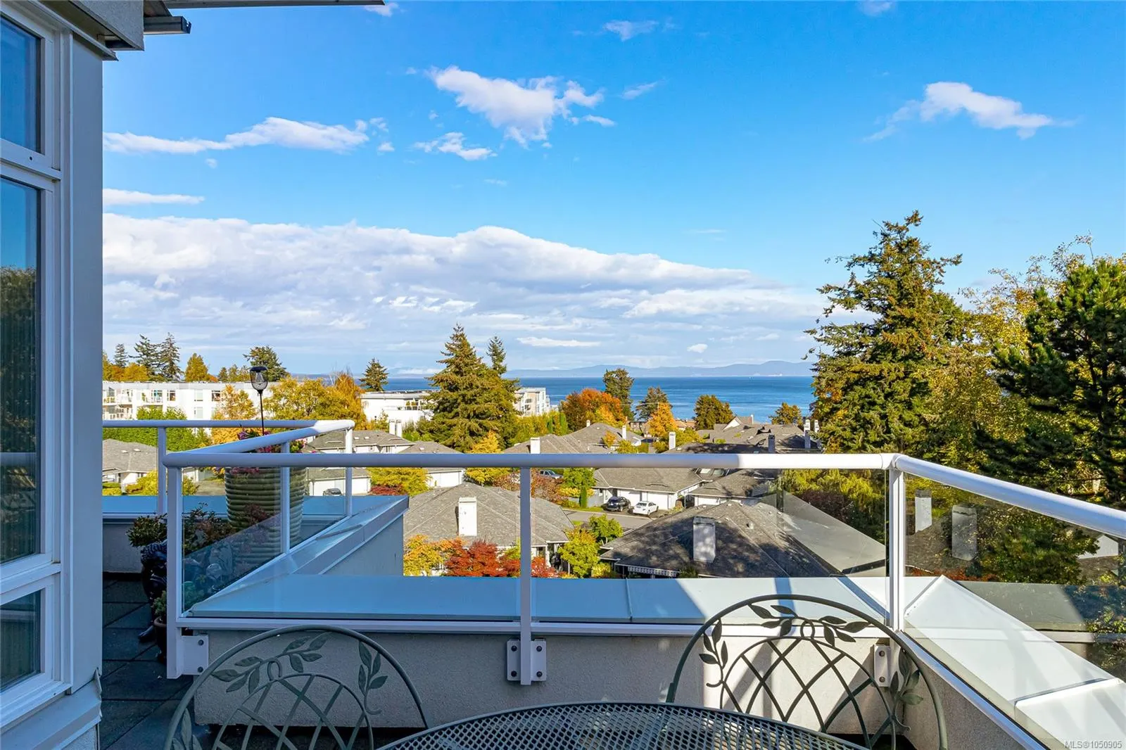 5110 Cordova Bay Rd