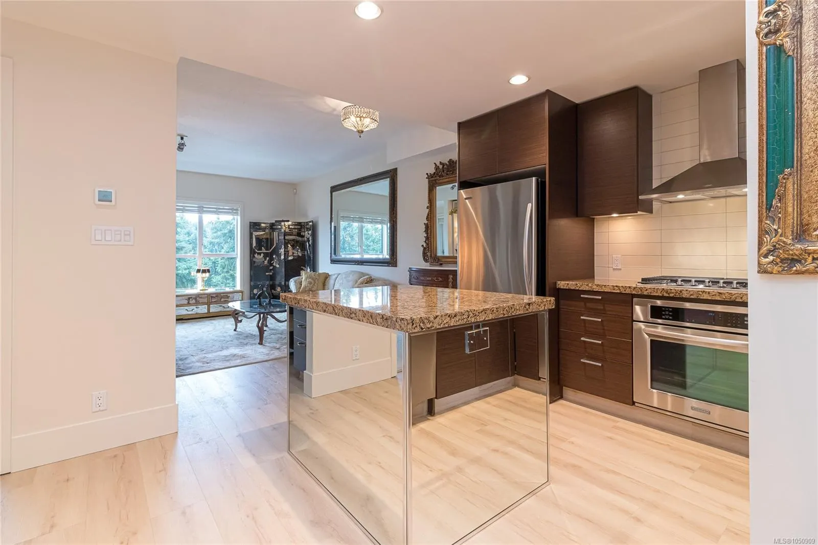 1400 Lynburne Pl