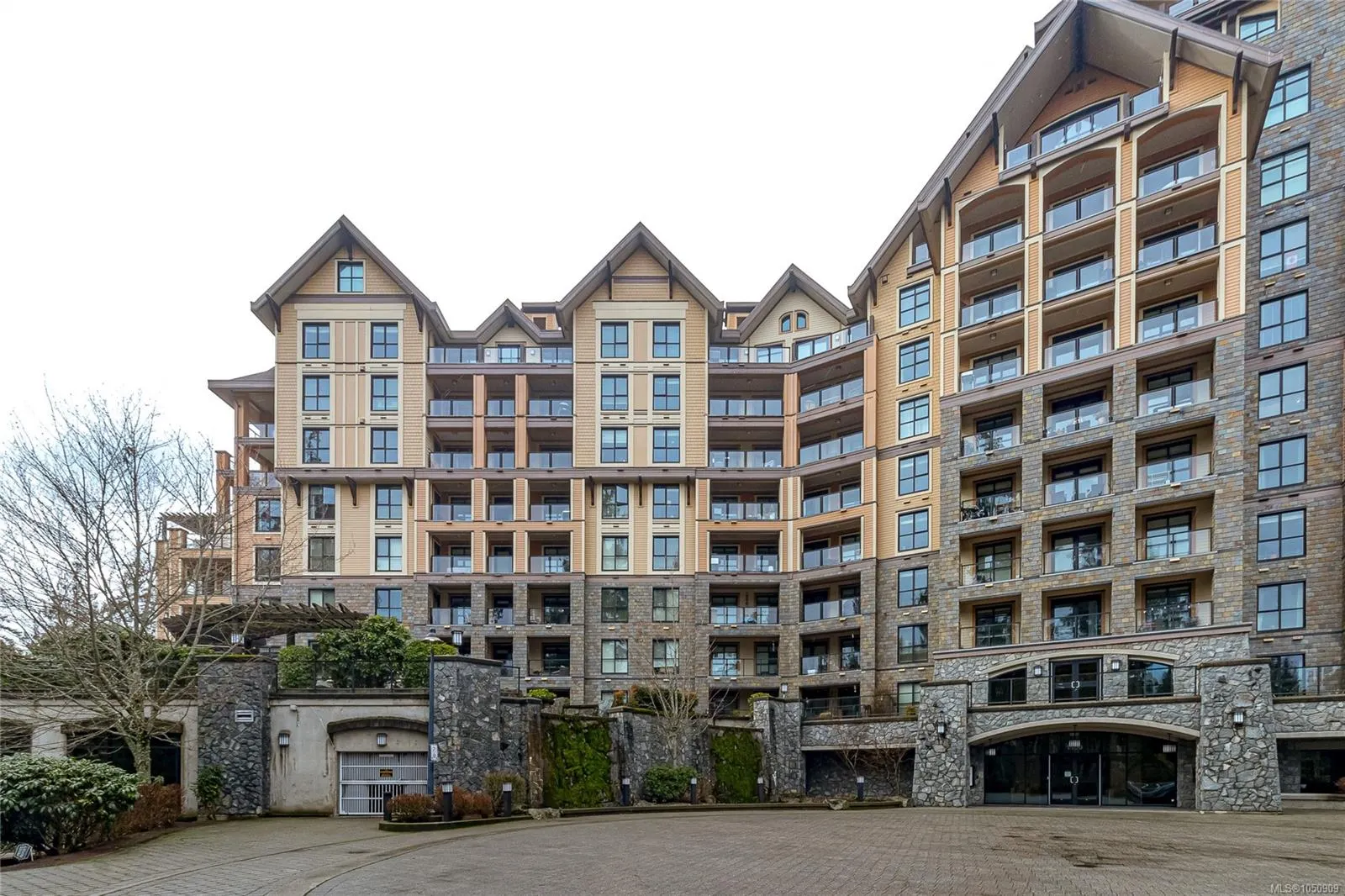 1400 Lynburne Pl