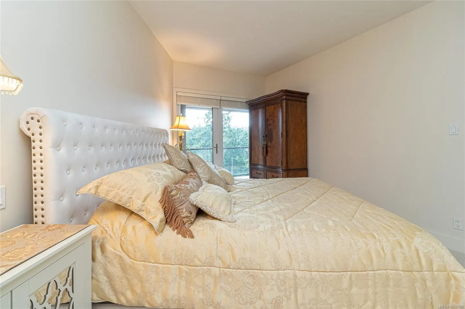 1400 Lynburne Pl