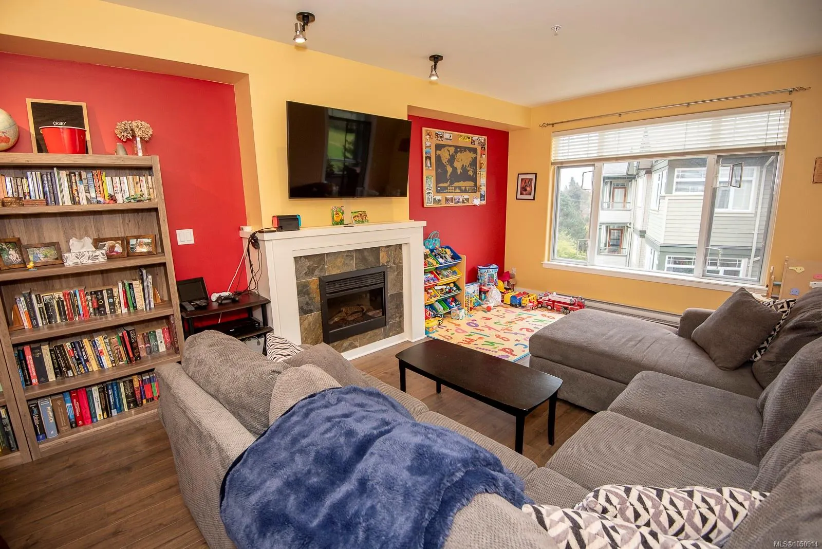 1115 Craigflower Rd