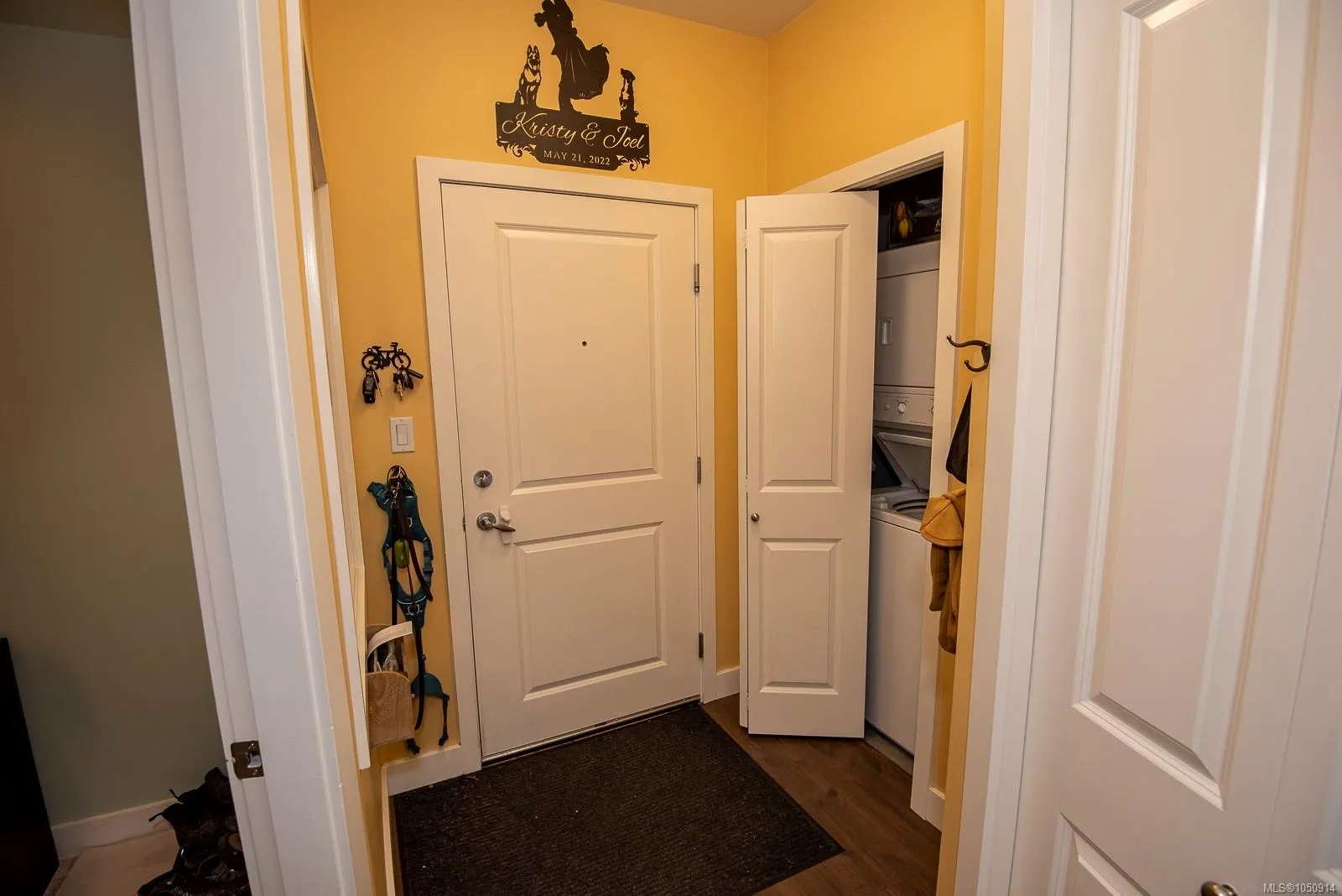 1115 Craigflower Rd