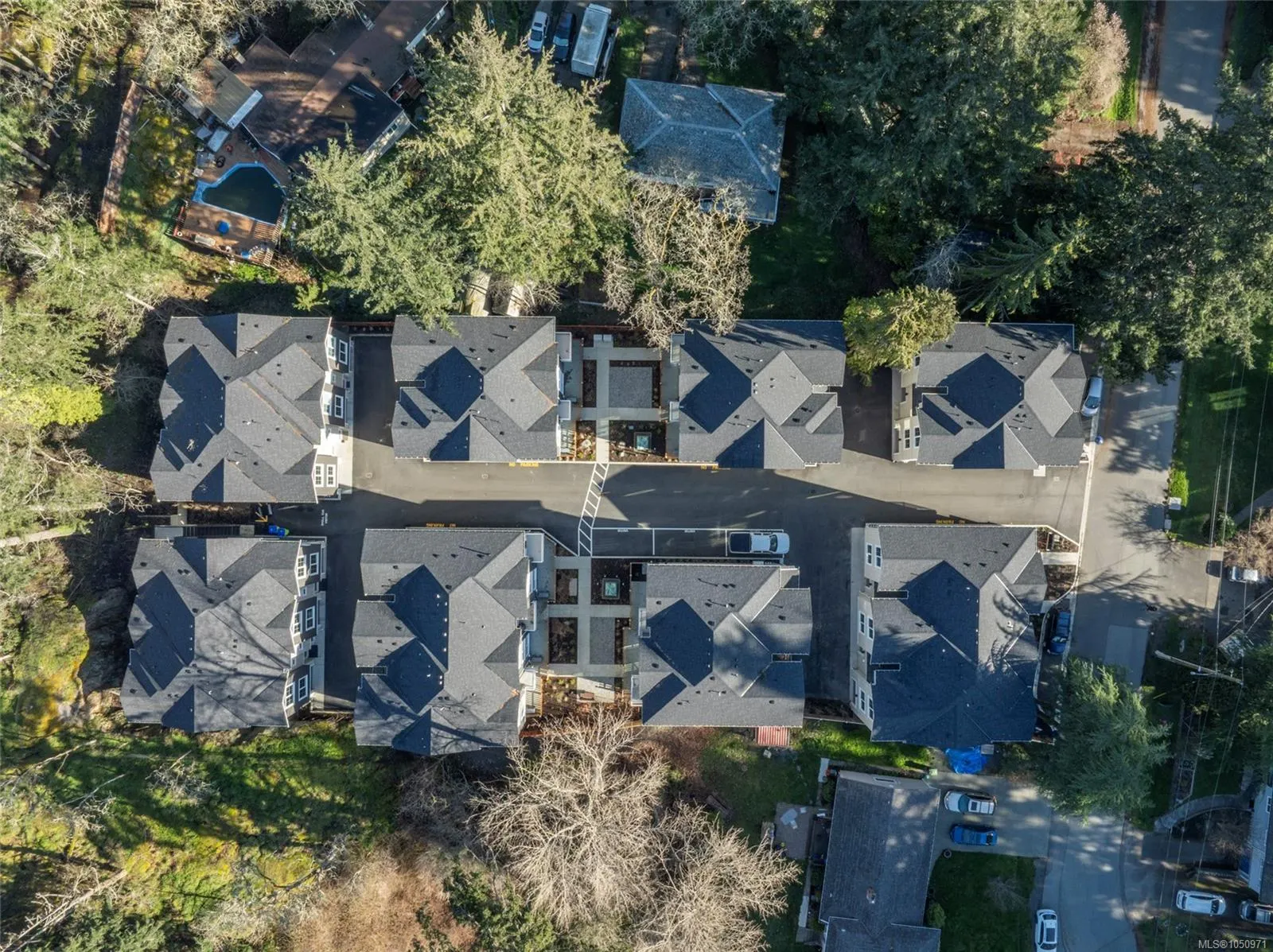 2770 Vantilburg Cres