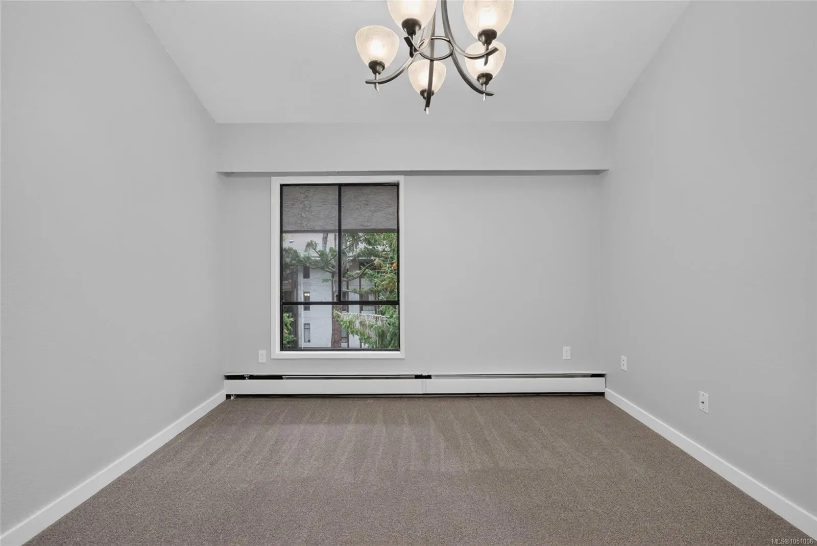 1005 McKenzie Ave