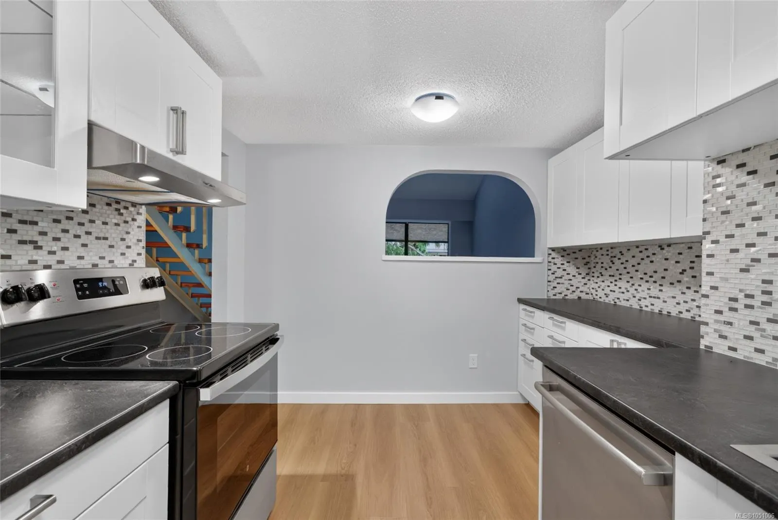 1005 McKenzie Ave