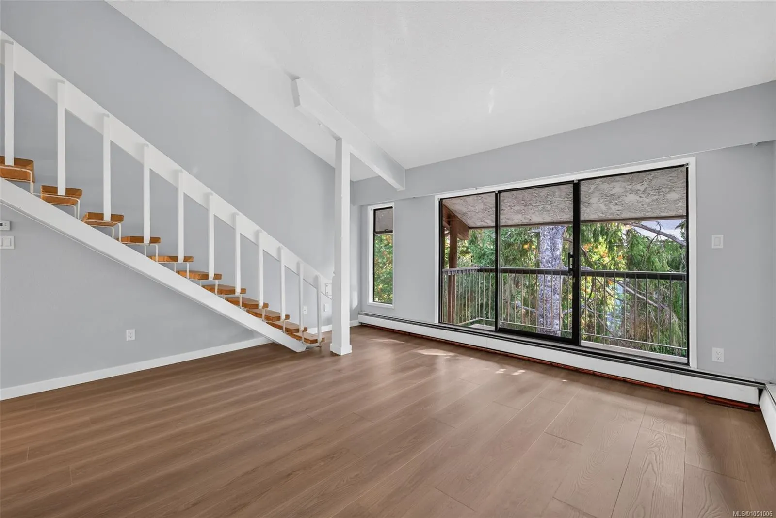 1005 McKenzie Ave