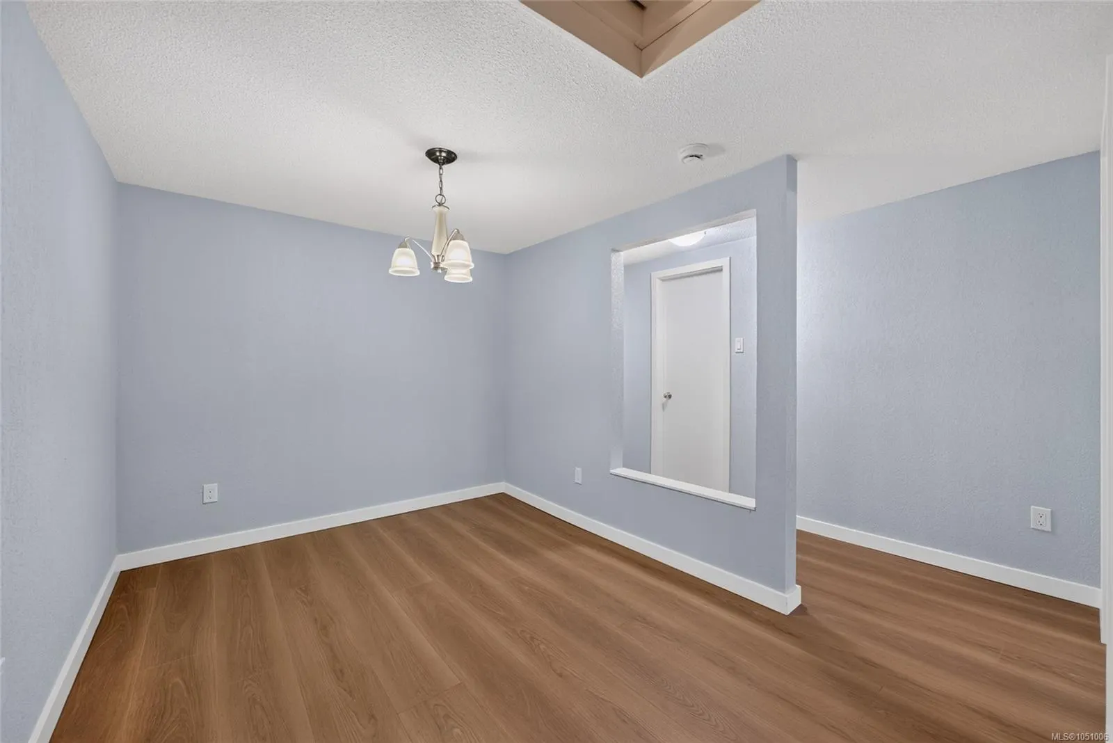 1005 McKenzie Ave