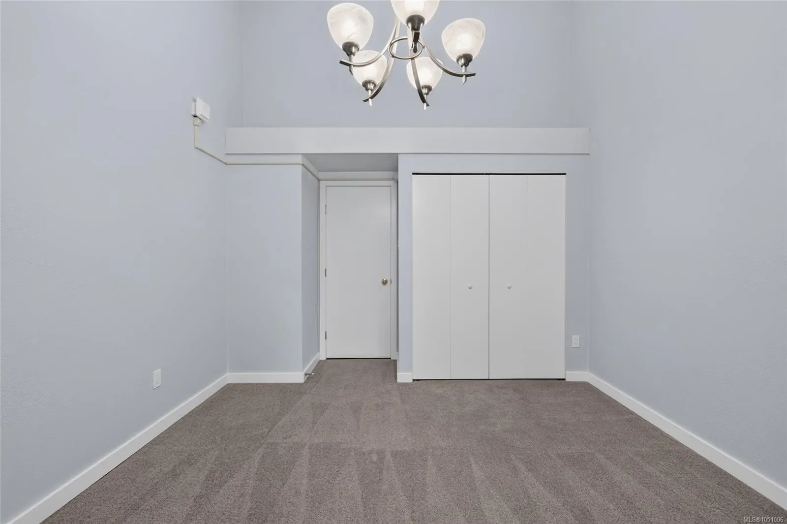 1005 McKenzie Ave