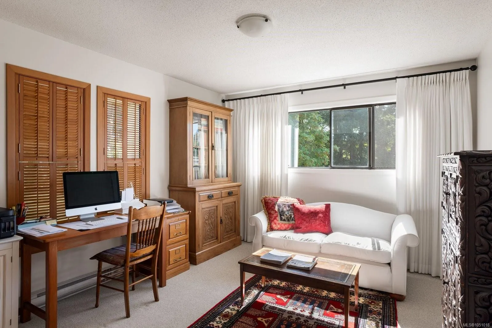 5320 Old West Saanich Rd