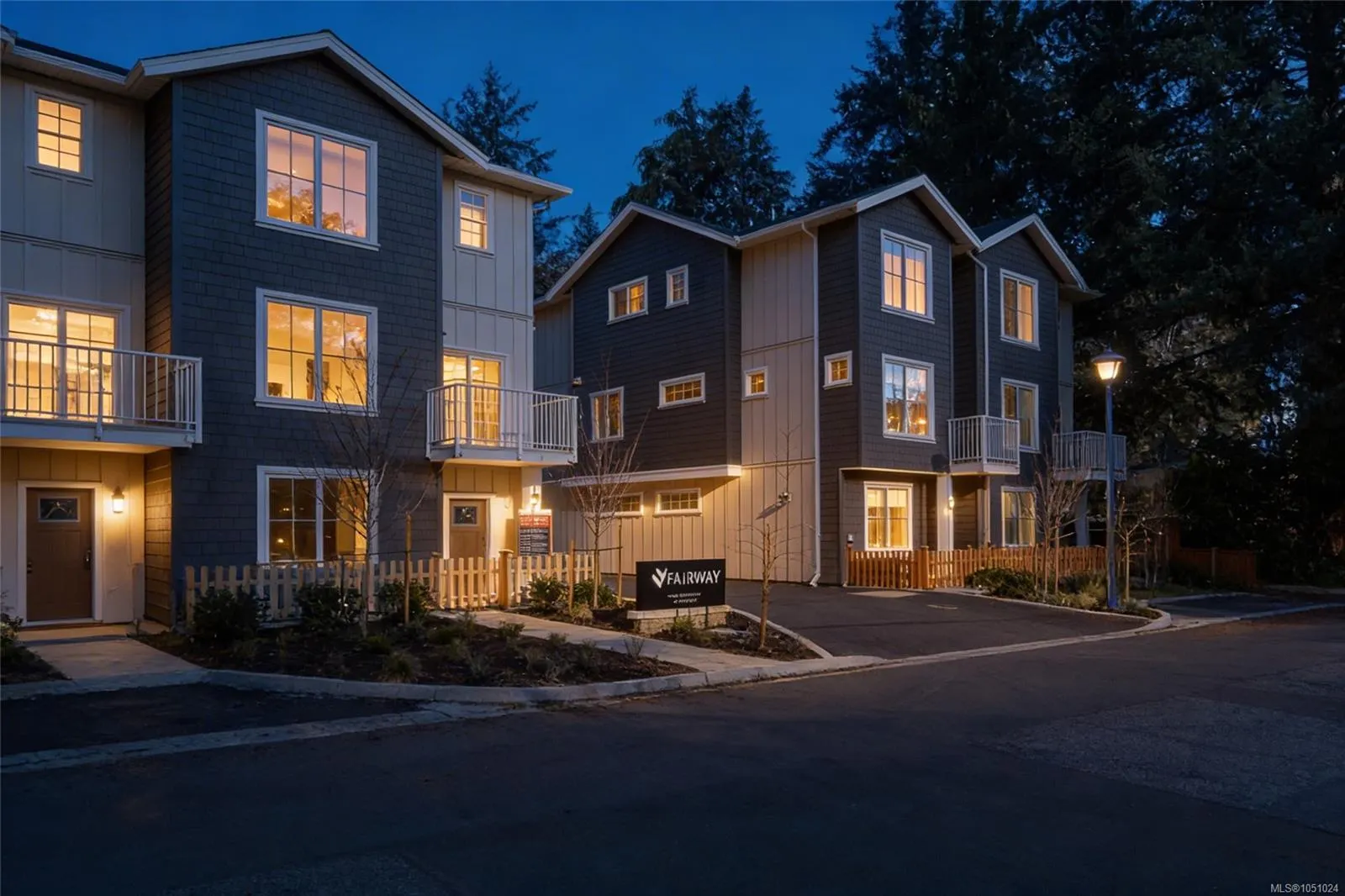 2770 Vantilburg Cres