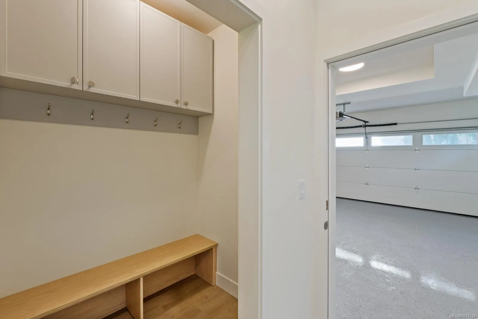 2770 Vantilburg Cres