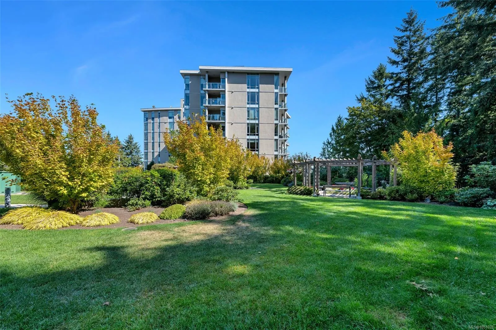 5388 Hill Rise Terr