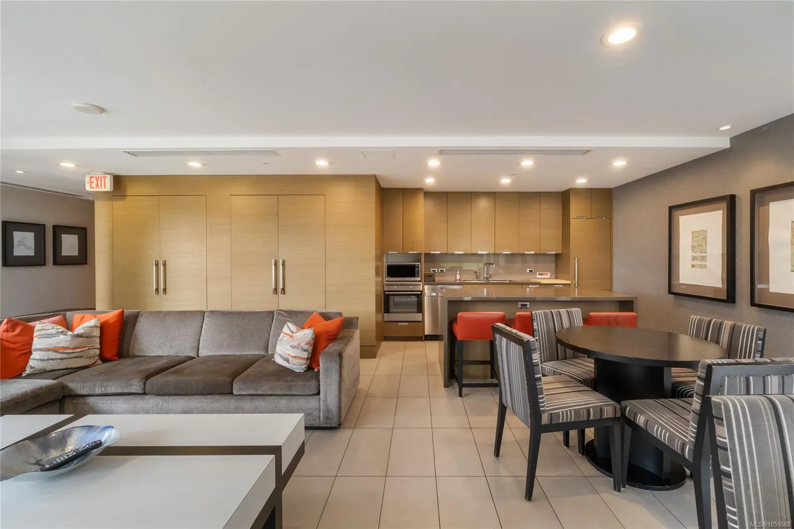 83 Saghalie Rd
