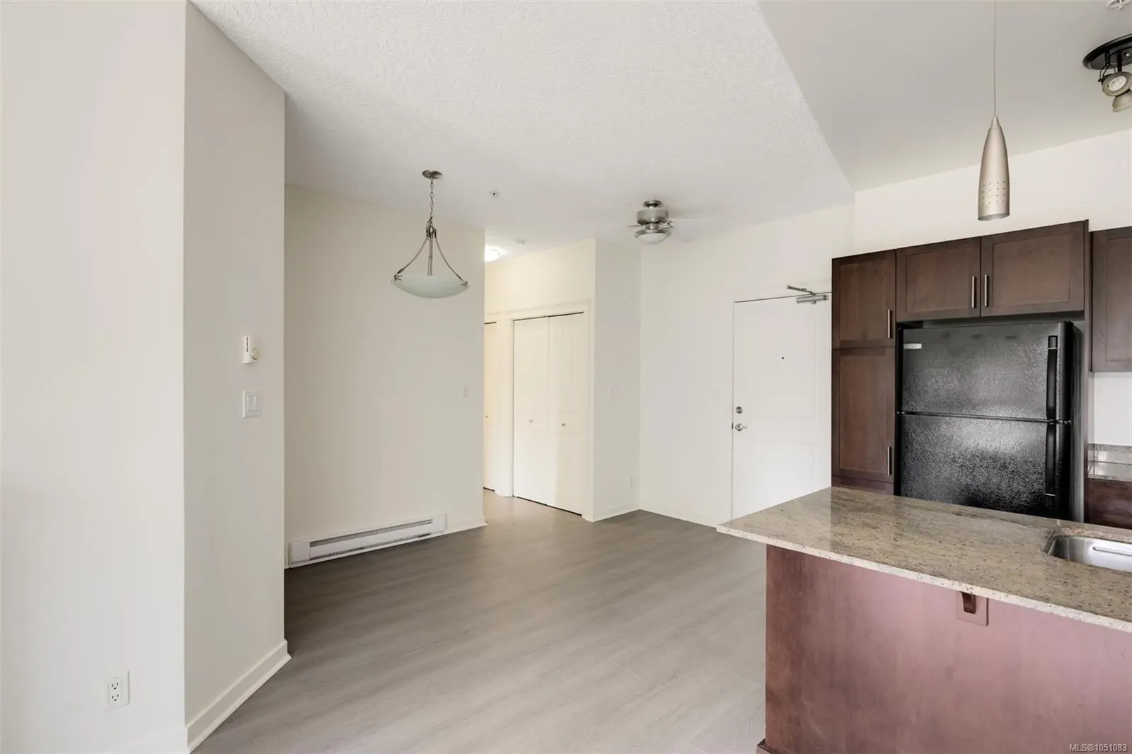 2220 Sooke Rd