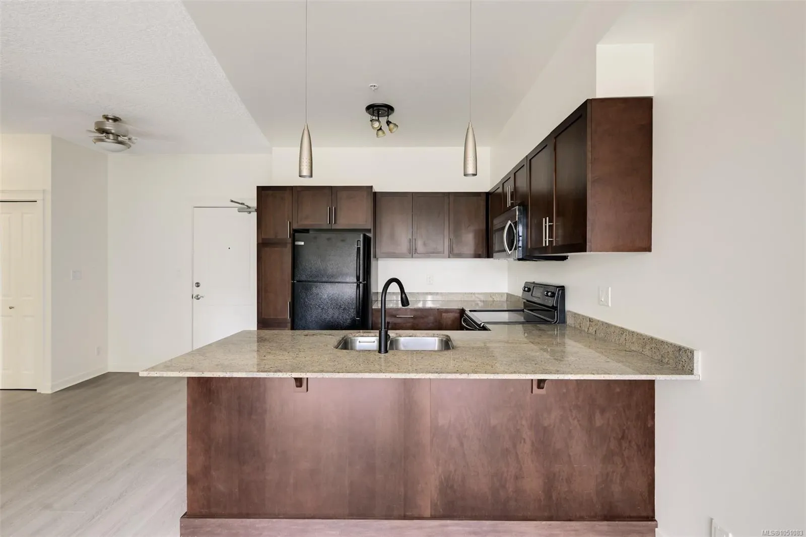 2220 Sooke Rd