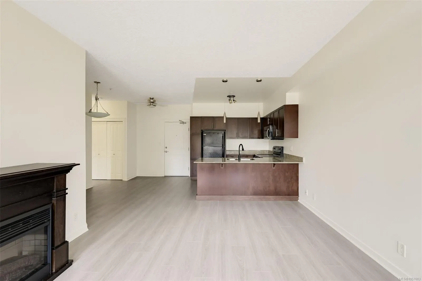 2220 Sooke Rd
