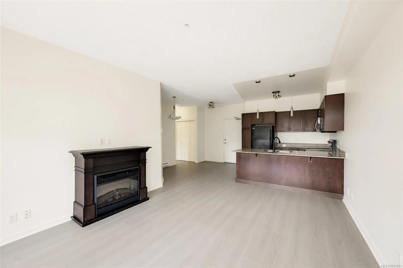 2220 Sooke Rd