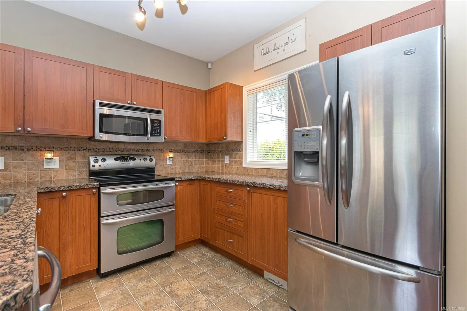 937 Skogstad Way