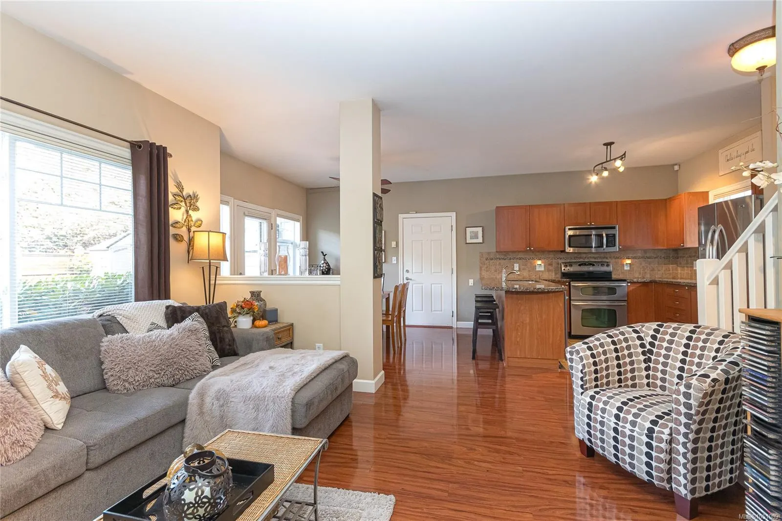 937 Skogstad Way