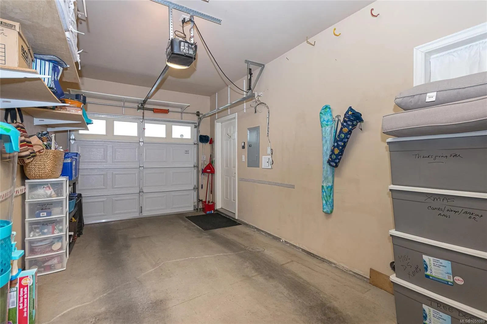 937 Skogstad Way