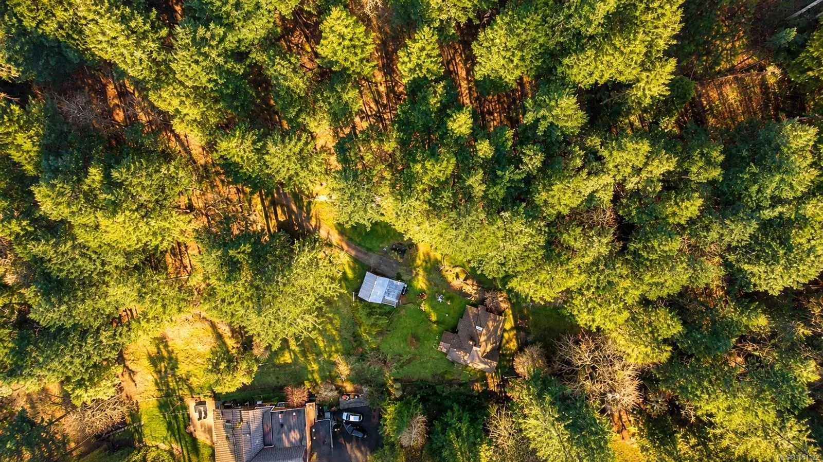1183 Hillgrove Rd