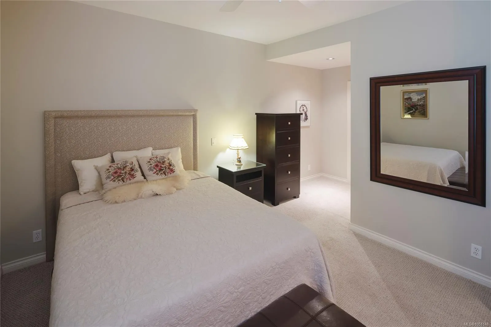 5329 Cordova Bay Rd