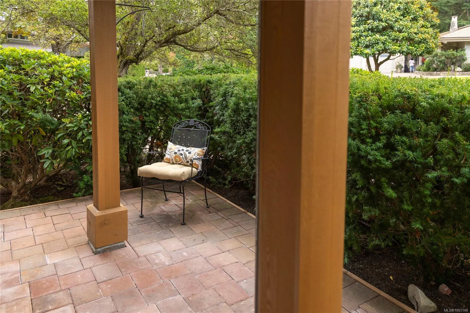 5329 Cordova Bay Rd