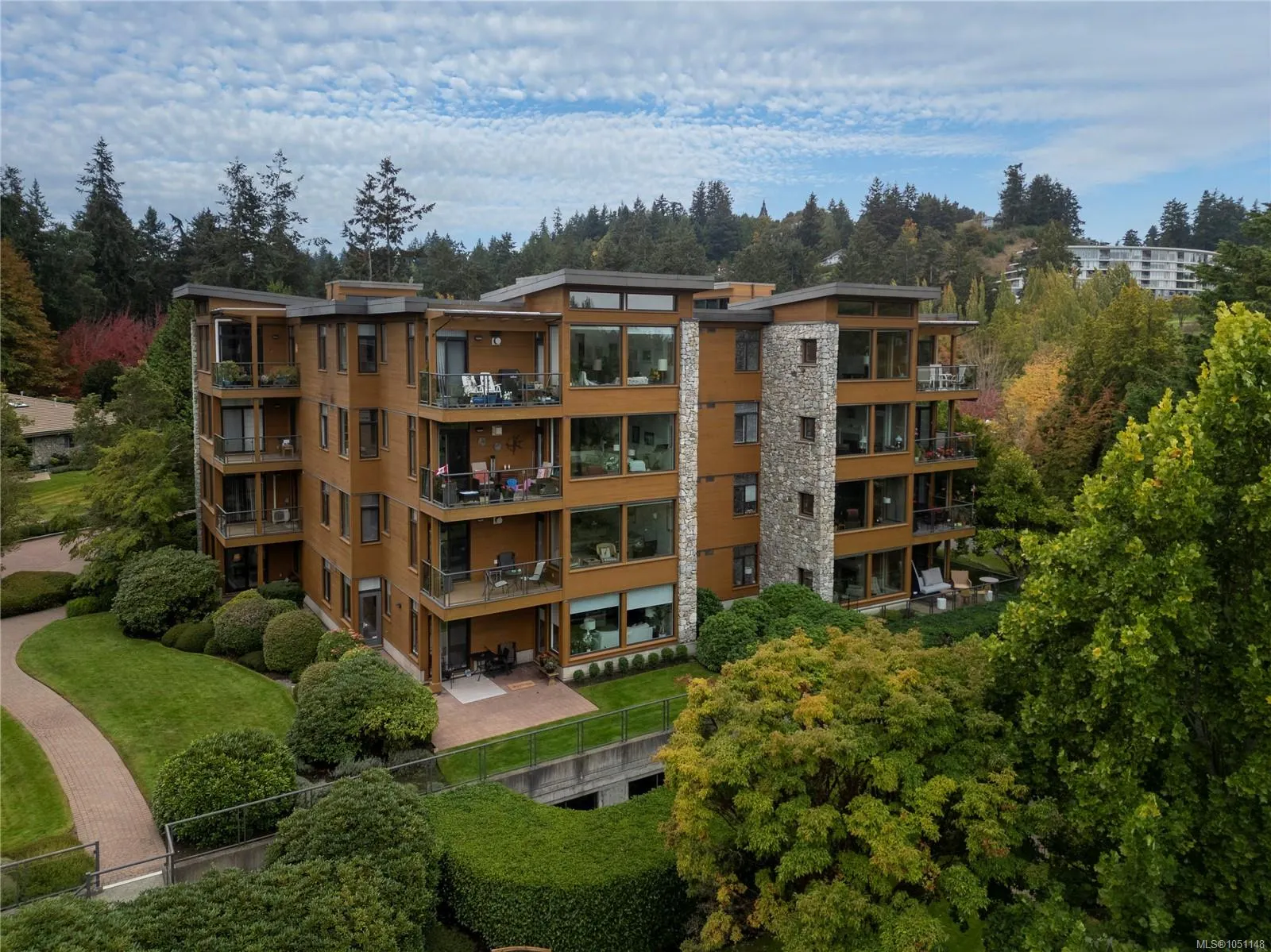 5329 Cordova Bay Rd