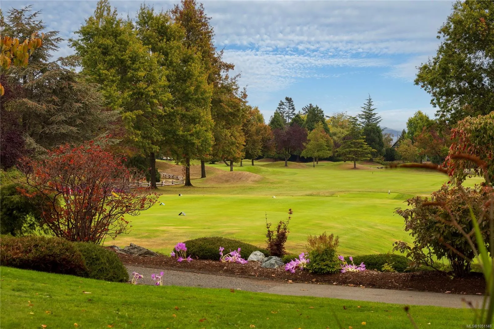 5329 Cordova Bay Rd