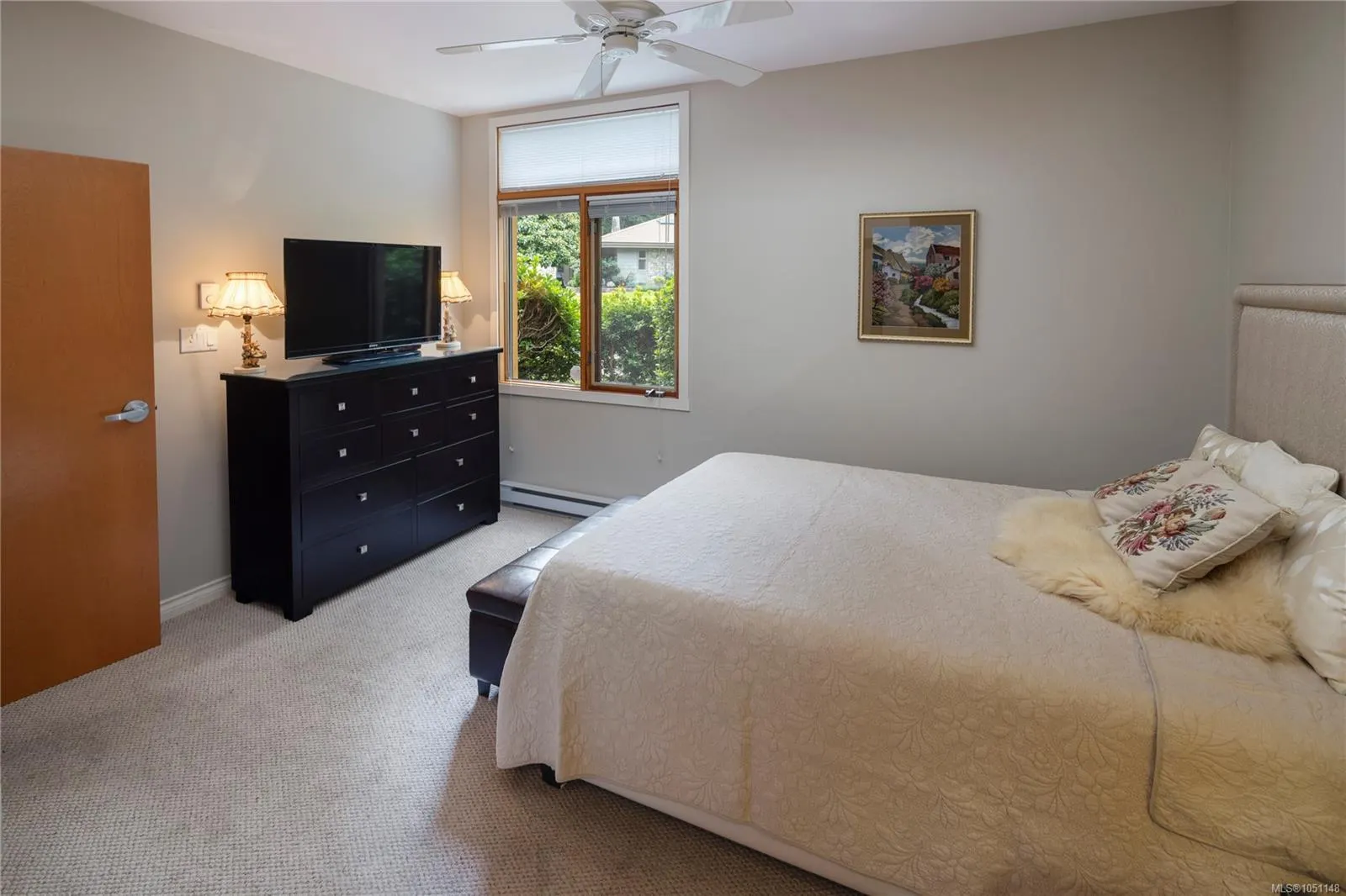5329 Cordova Bay Rd