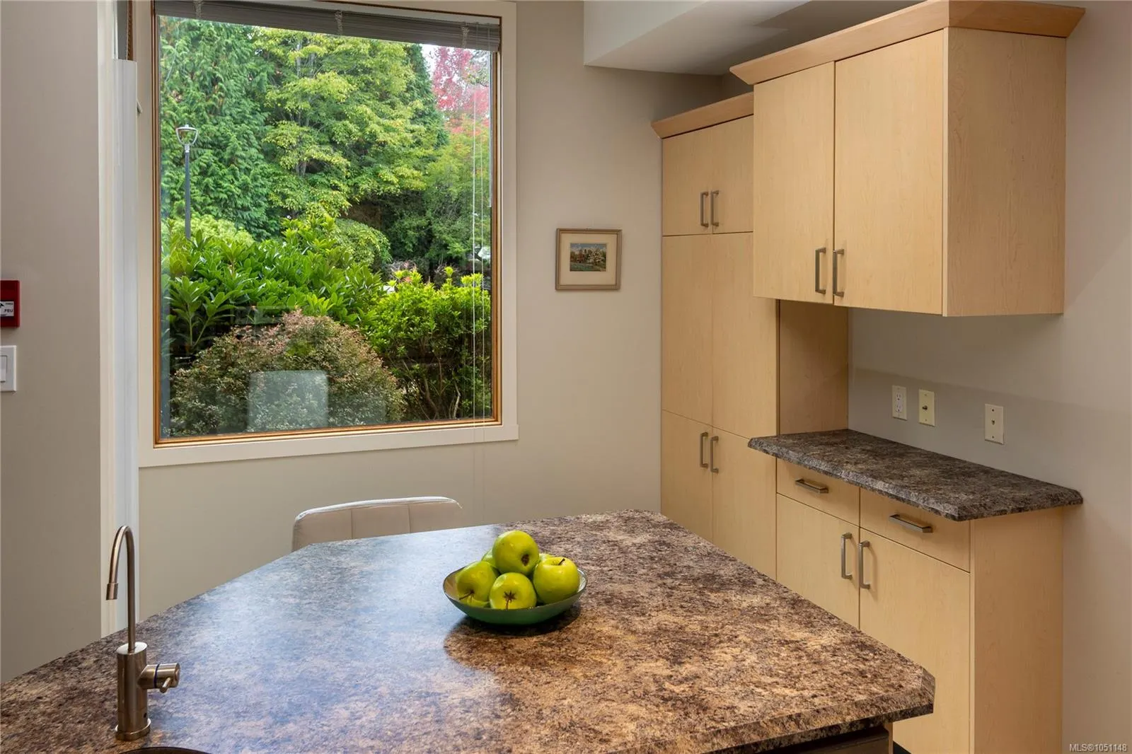 5329 Cordova Bay Rd