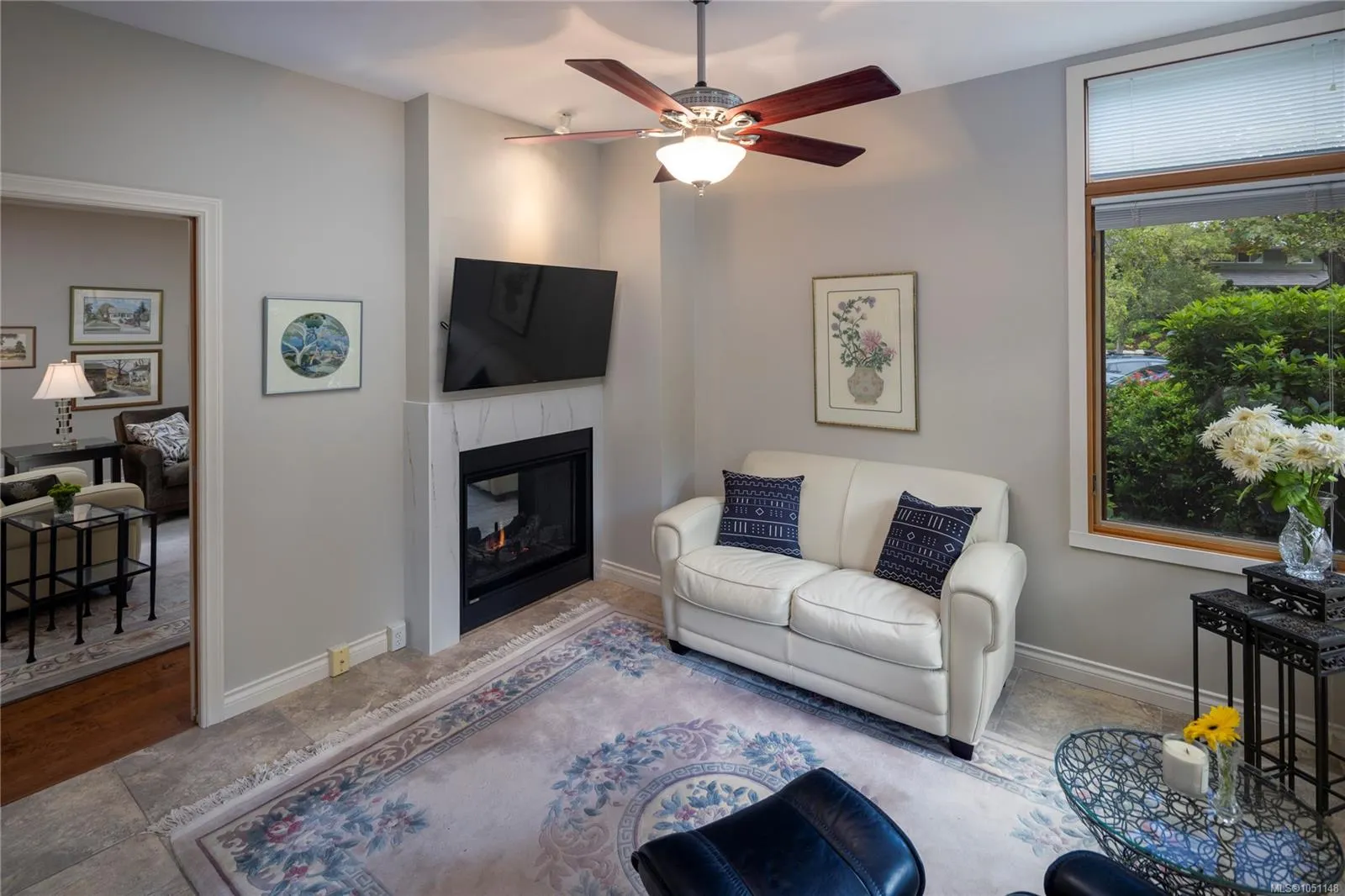 5329 Cordova Bay Rd