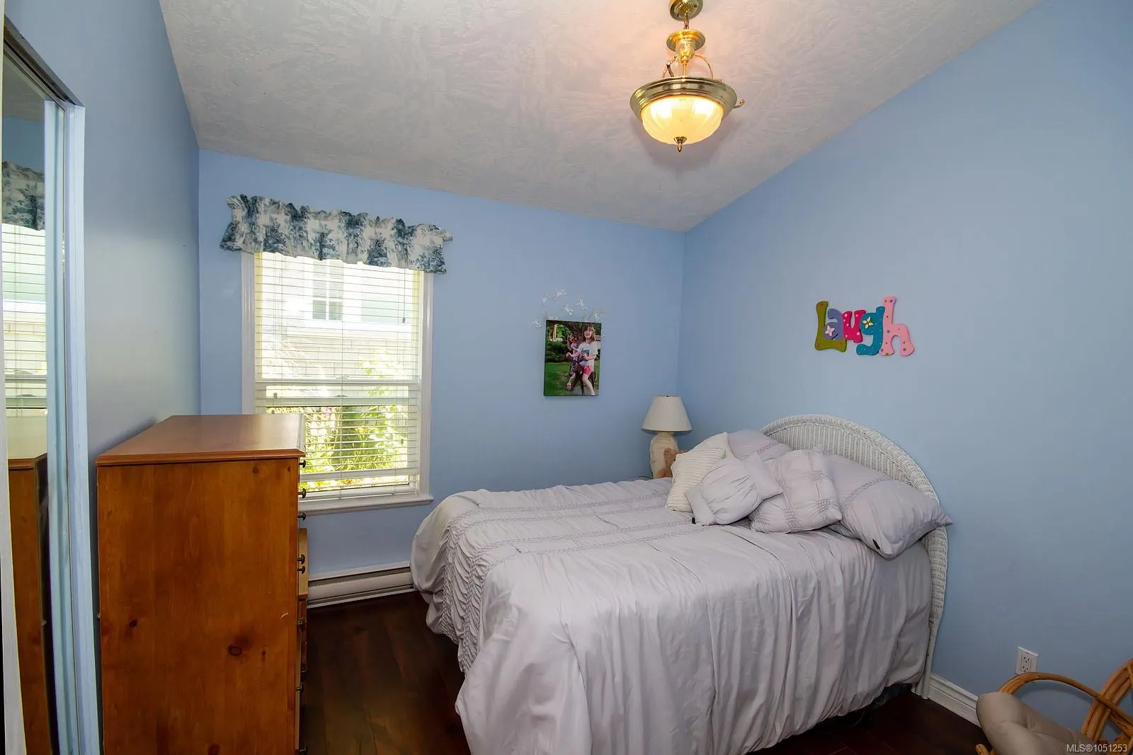 709 Luscombe Pl