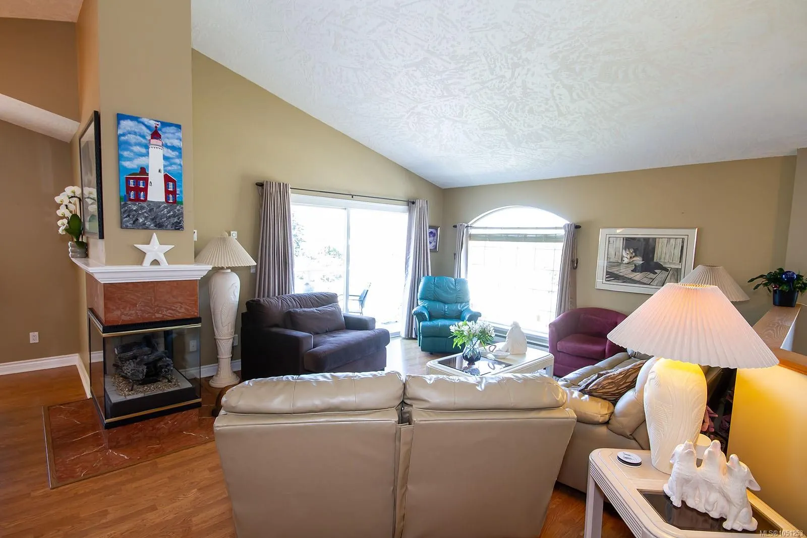 709 Luscombe Pl