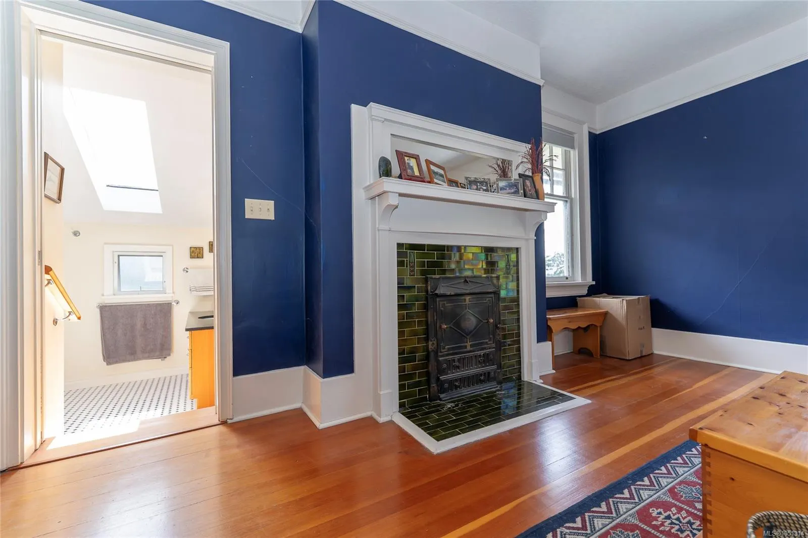1377 Rockland Ave