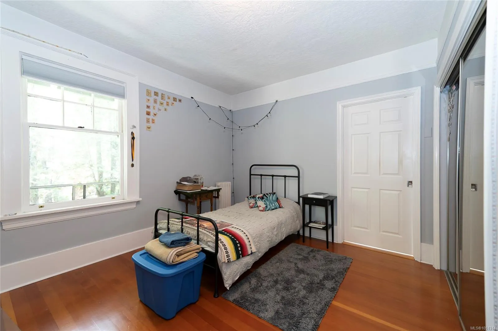1377 Rockland Ave