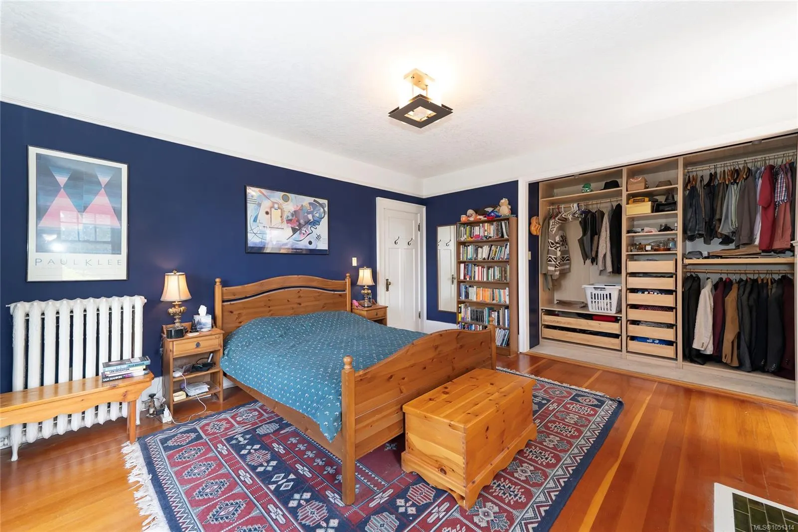 1377 Rockland Ave