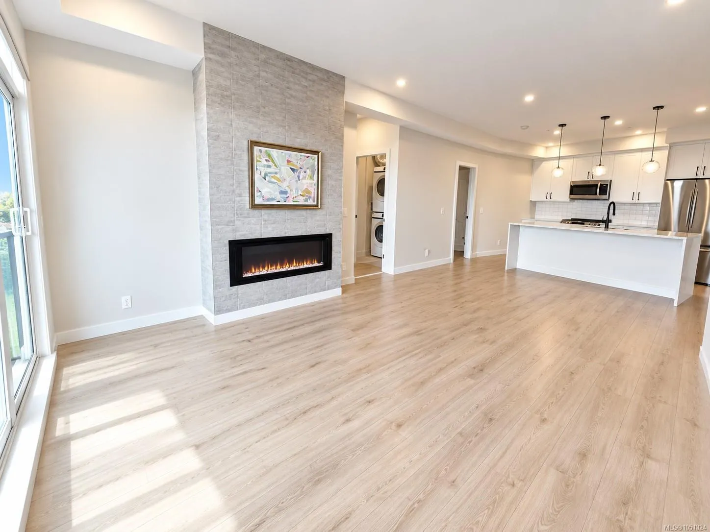958 Pharoah Mews