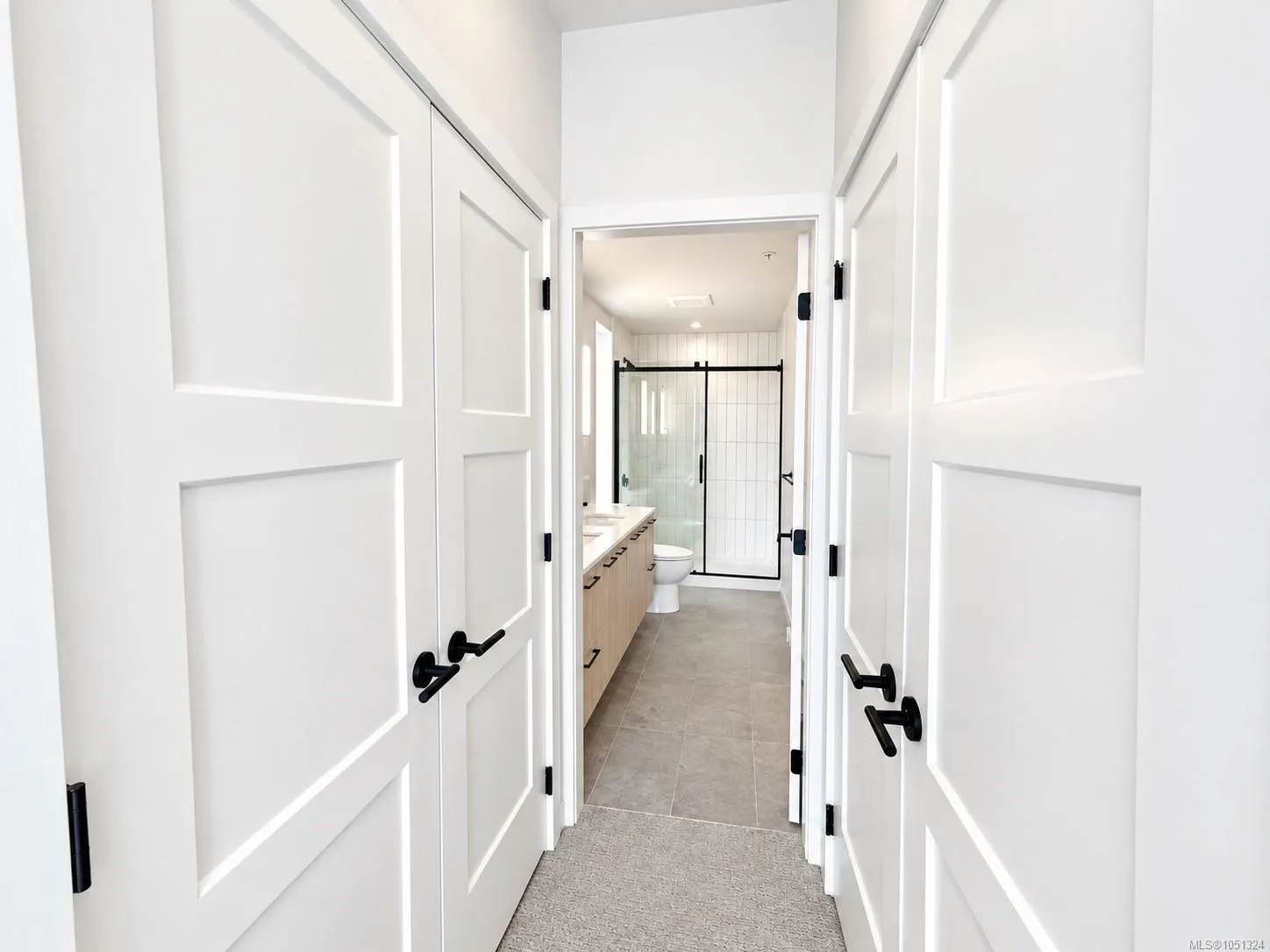 958 Pharoah Mews