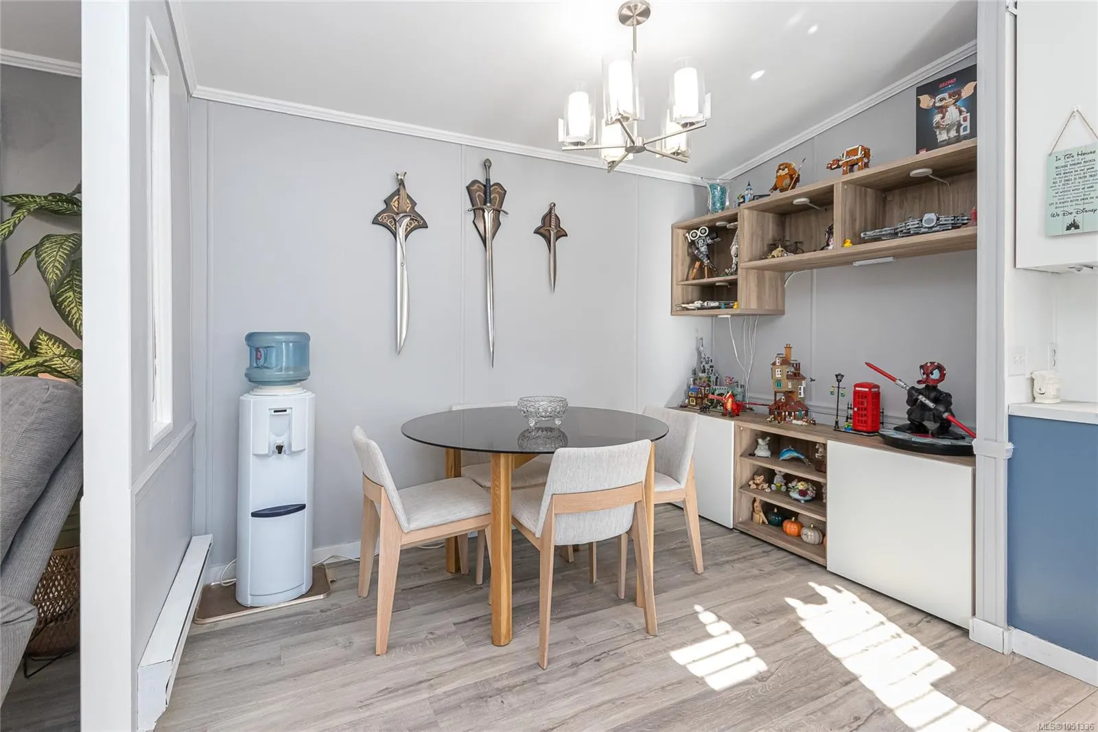 7583 Central Saanich Rd