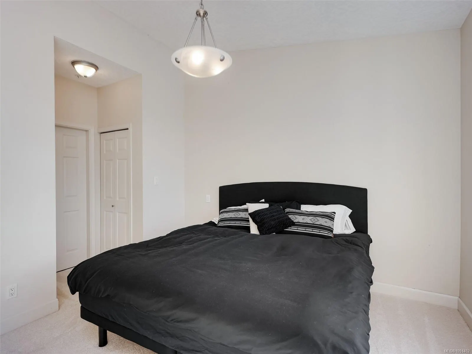 1156 Colville Rd
