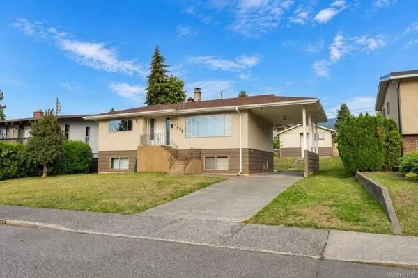 2433 5th Ave