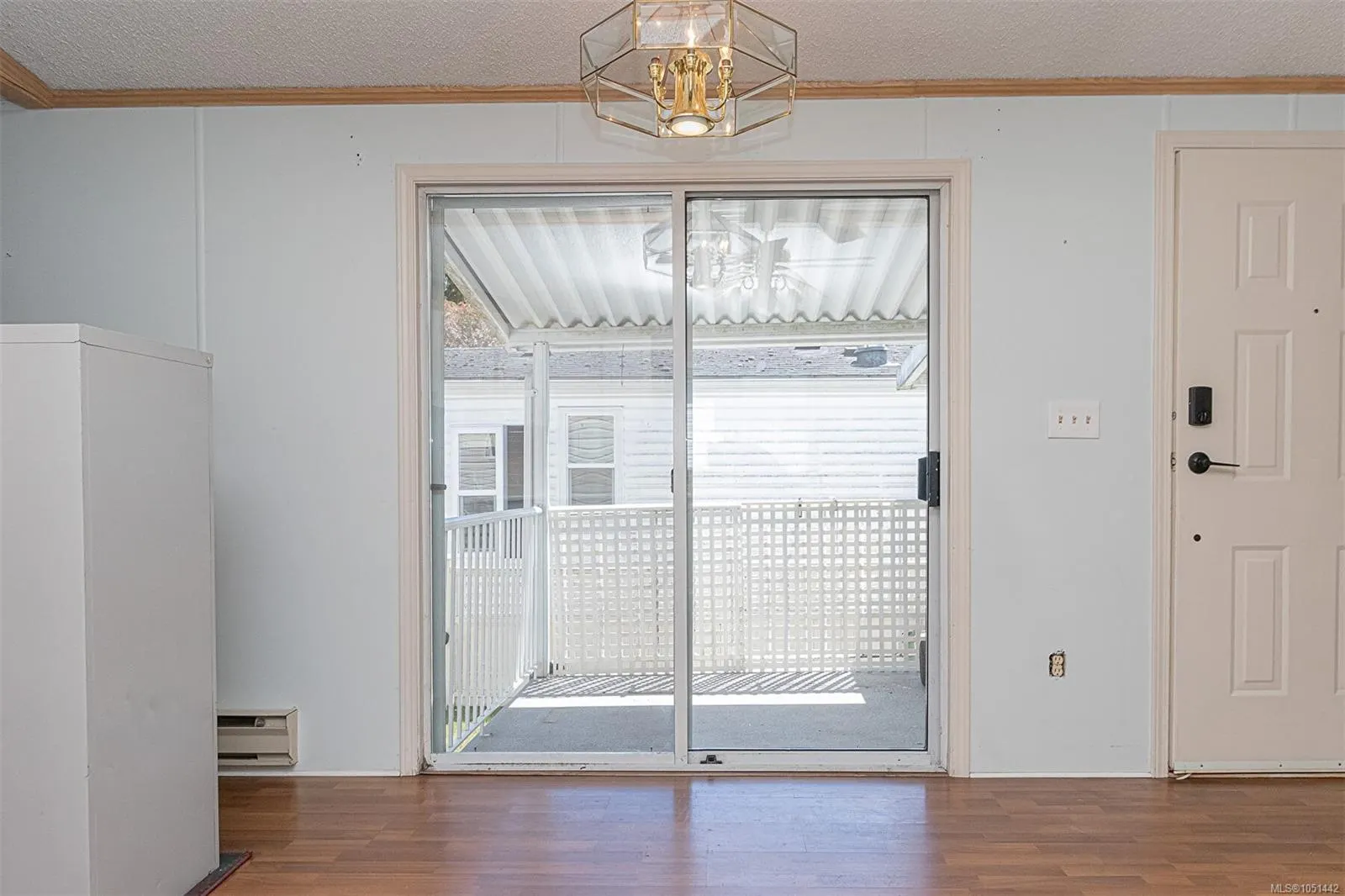 7583 Central Saanich Rd