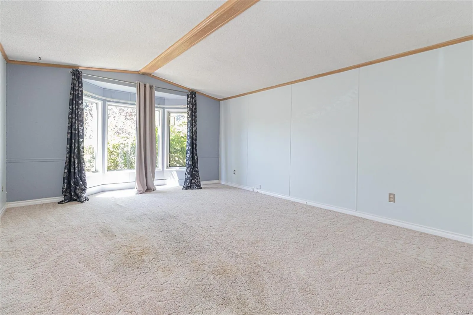 7583 Central Saanich Rd
