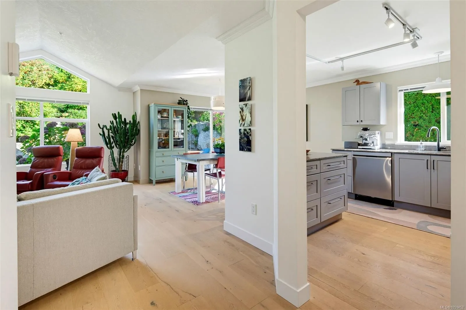 126 Hallowell Rd